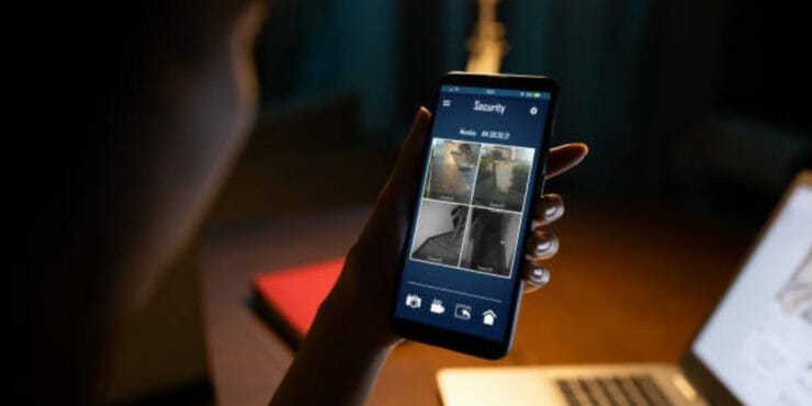 How To Watch My Security Camera On My Phone (Android & iPhone)