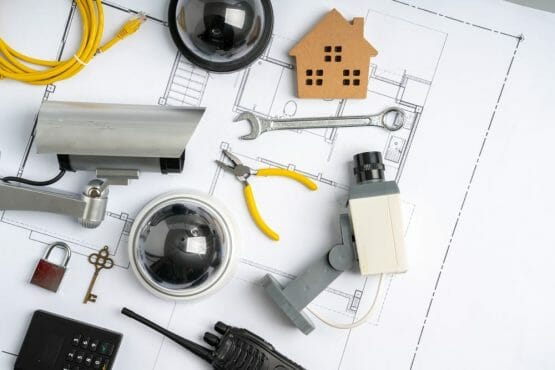 6 (Easy) Ways On How to Spot a Fake Security Camera
